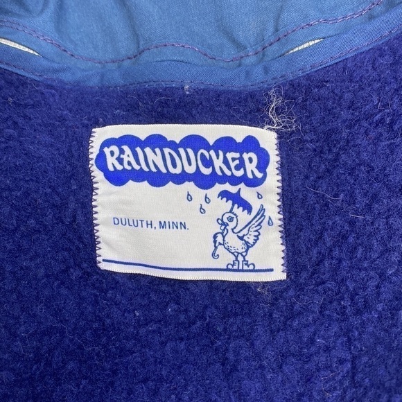 Vintage Rainducker Duluth, MN Navy Blue Insulated Jacket - Picture 4 of 8